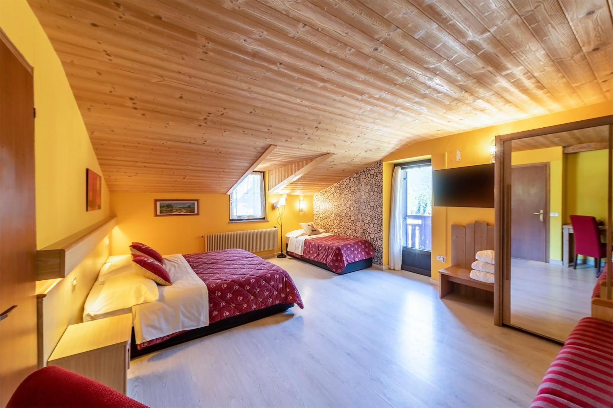Hotel Alpino Wellness & Spa Peio Fonti Kültér fotó