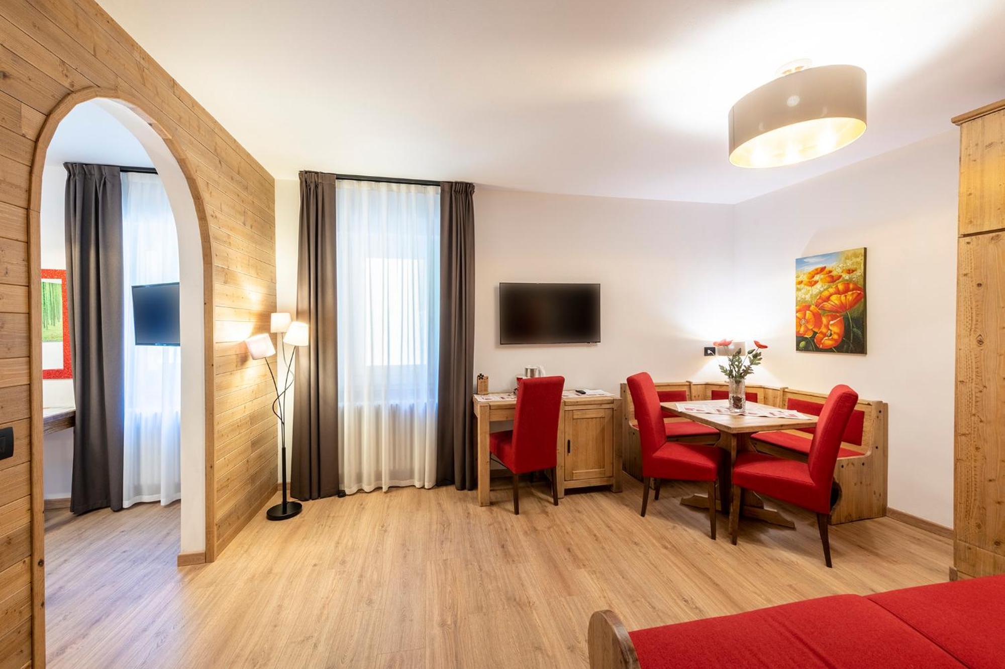 Hotel Alpino Wellness & Spa Peio Fonti Kültér fotó