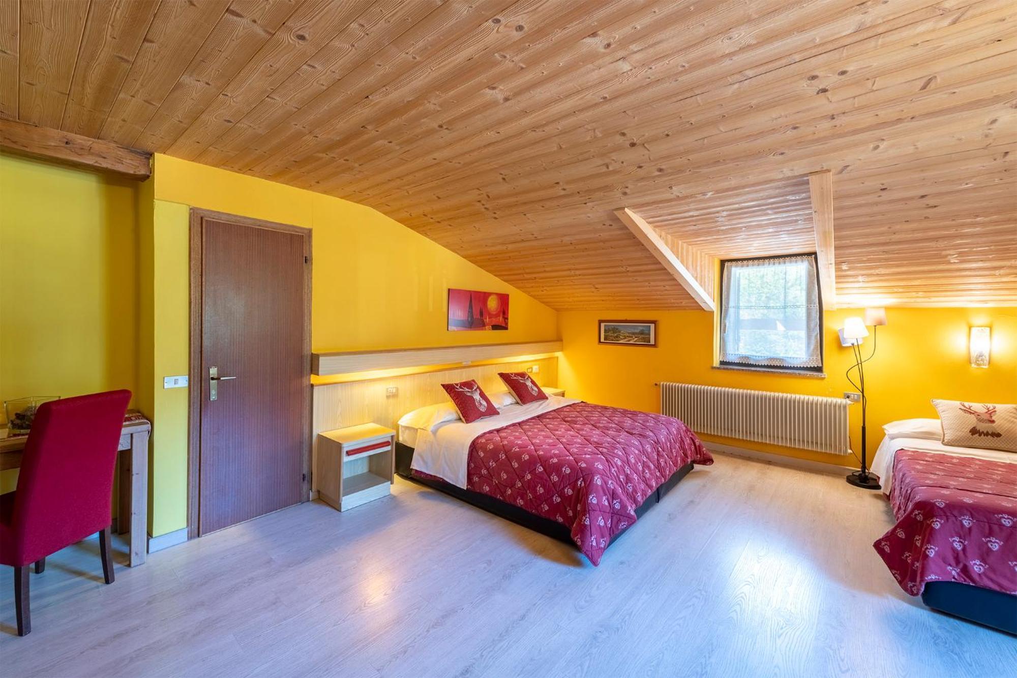 Hotel Alpino Wellness & Spa Peio Fonti Kültér fotó